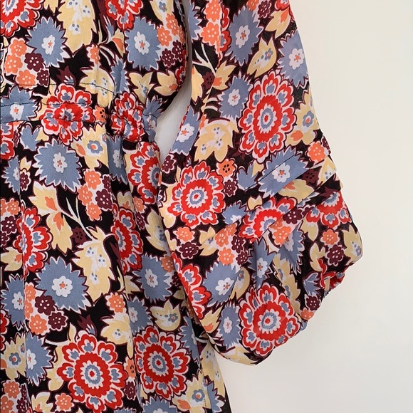 BCBG Bohemian flower print dress by BCBG - Picture 2 of 5